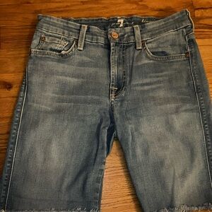 Women’s 7 for all mankind shorts size 27